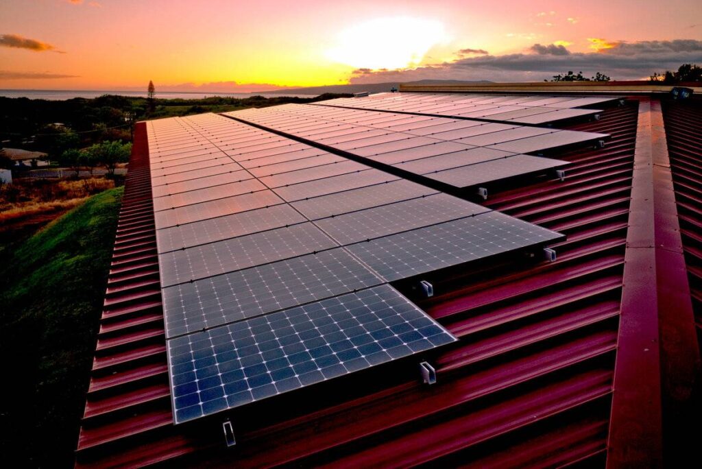 Солнечные панели и альтернативные источники энергии